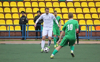 Тройка лидеров синхронно побеждает!