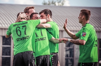 "Красный-СГАФКСТ" победил "Локомотив" в центральном перенесенном матче