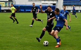 Лидер сыграл в Брянске