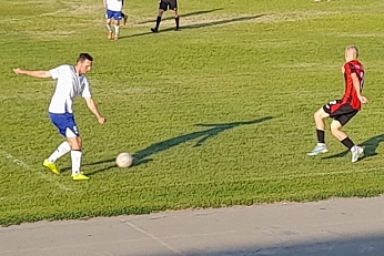 «Урожай» не отпускает лискинцев, белгородцы вырывают три очка