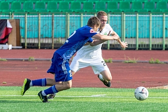 «Локомотив» и «Атом» продолжают лидировать