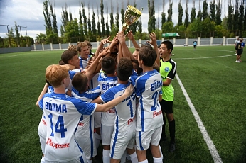 Академия "Ротор" - лучшие в СФФ "Центр" среди юношей 2005 года рождения!