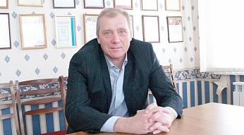 Михаил Павлов: "Уровень Первенства СФФ "Центр" высокий, но за счет самоотдачи мы закрепились в середине таблицы"