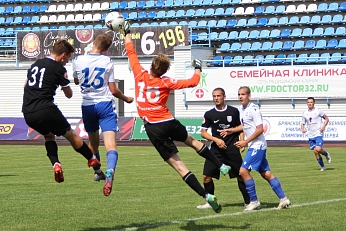 «Металлург-Оскол» держит темп