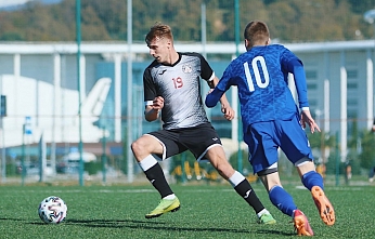 "Атом" и "Локомотив" стартовали в финалах III дивизиона