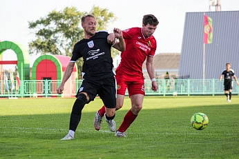 «Локомотив» возглавил чемпионскую гонку