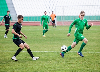 "Локомотив", "Елец" и "Металлург-ОЭМК" набирают по 3 очка