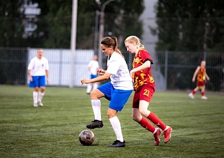 «Факел-Сталь» - лидер после стартовых игр