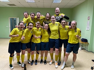 «Сталь» побеждает в Губкине, матч в Туле прерван