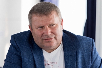 Две пятёрки Игорю Викторовичу!